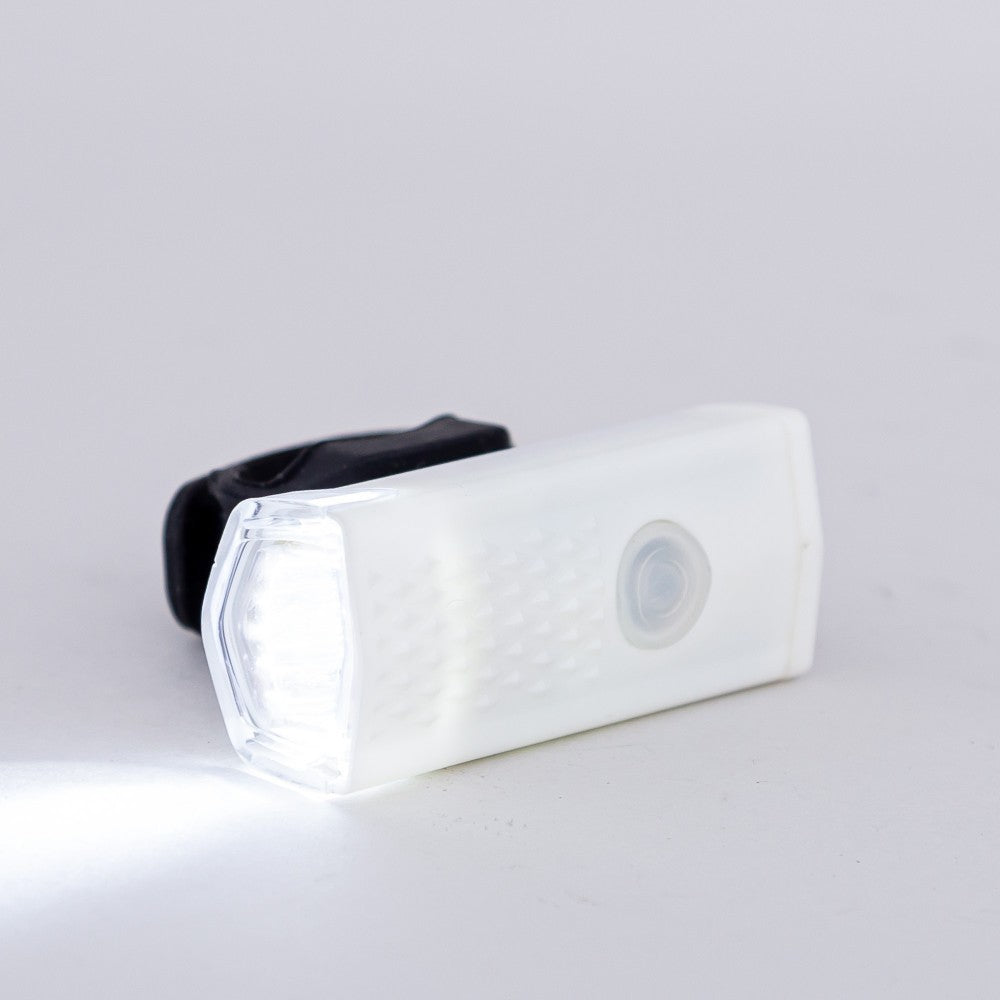 Far LED Reincarcabil Pentru Bicicleta si Trotineta, USB, 300 Lumeni, 3 Moduri Iluminare, Rezistent la Apa IPX4